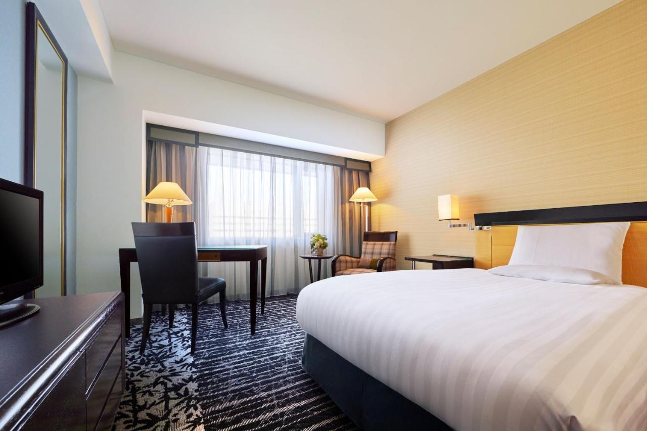 Hotel New Otani Осака Екстер'єр фото