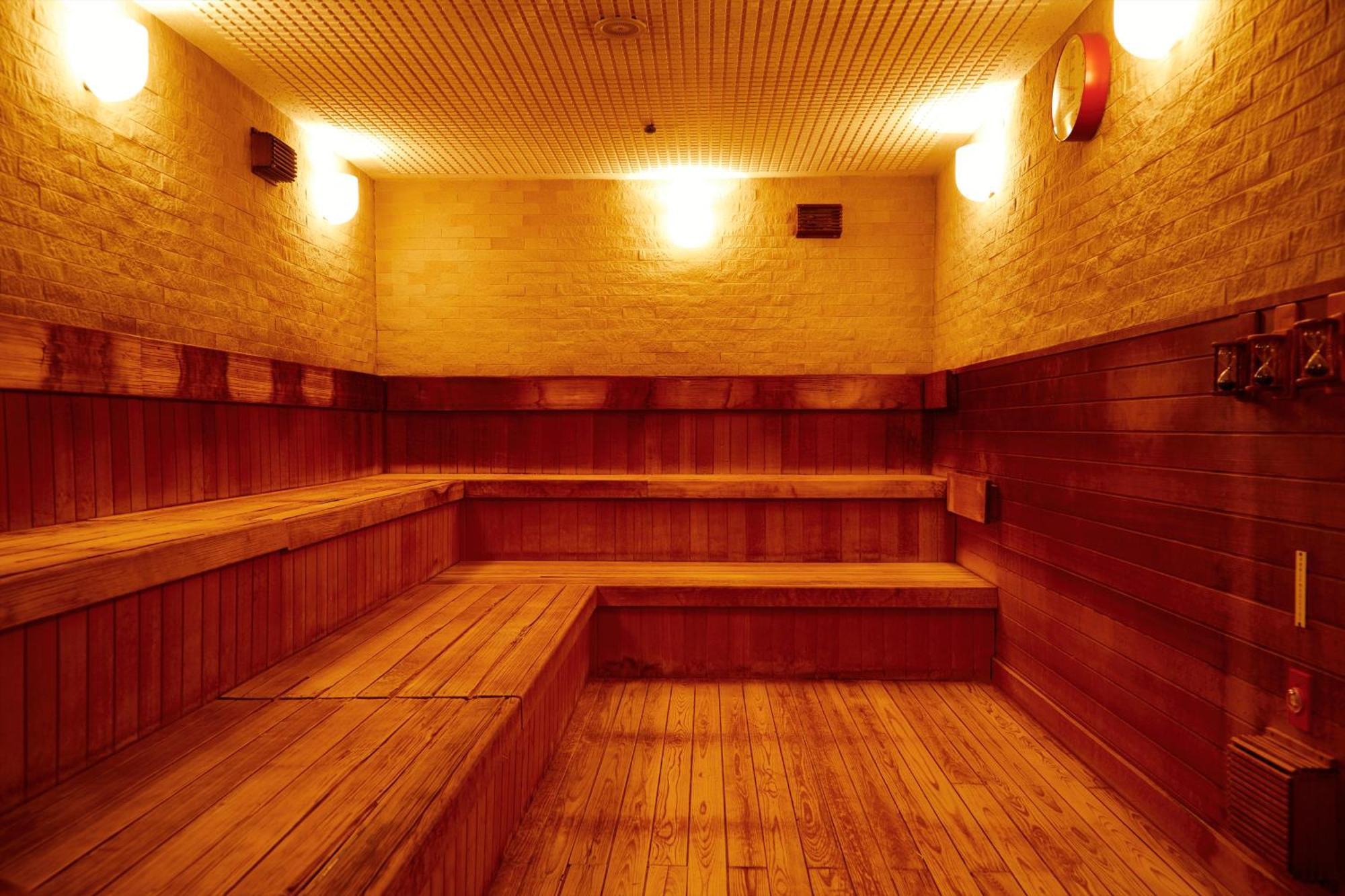Hotel New Otani Осака Екстер'єр фото A Finnish sauna