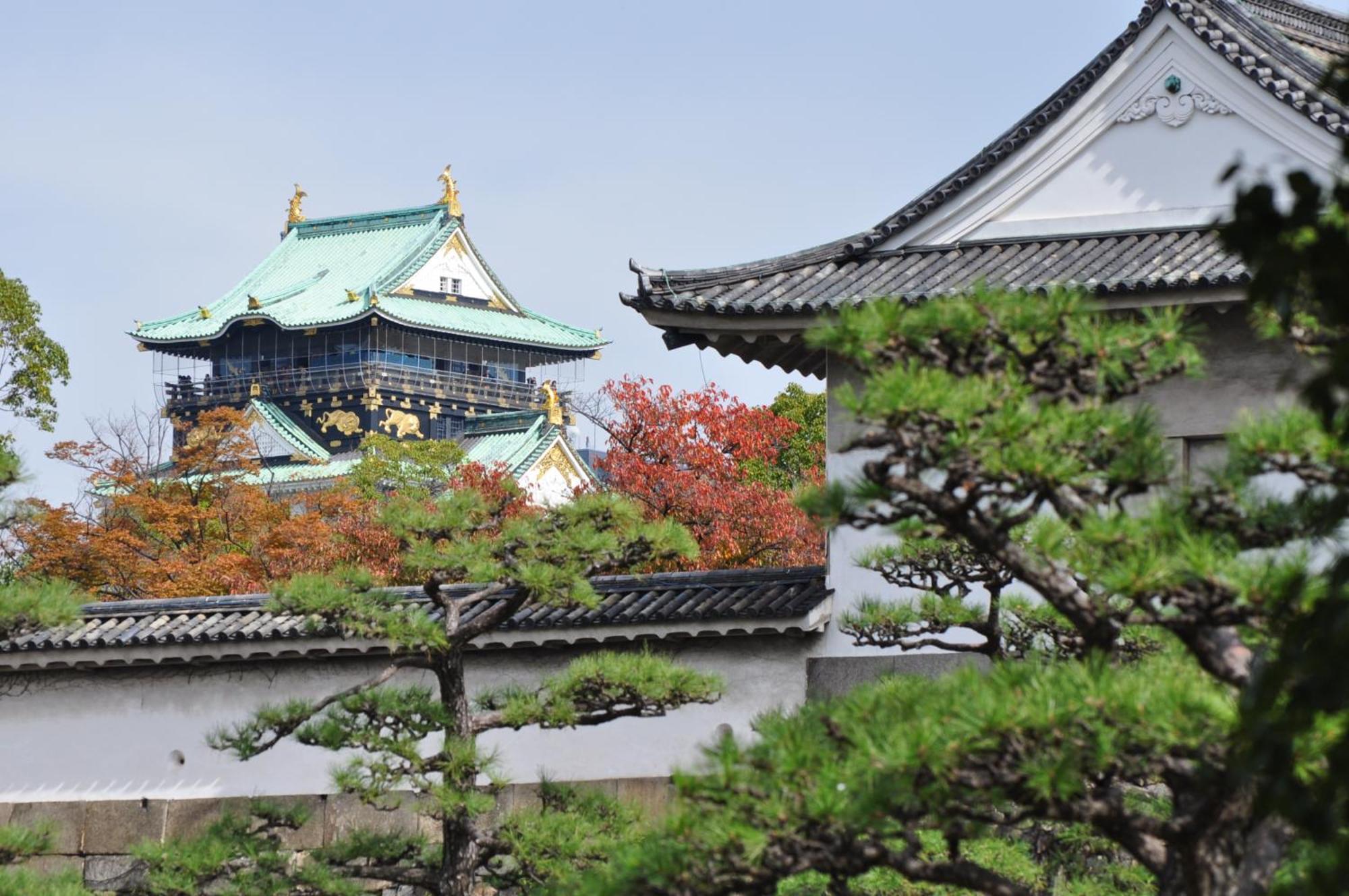 Hotel New Otani Осака Екстер'єр фото The castle's main keep
